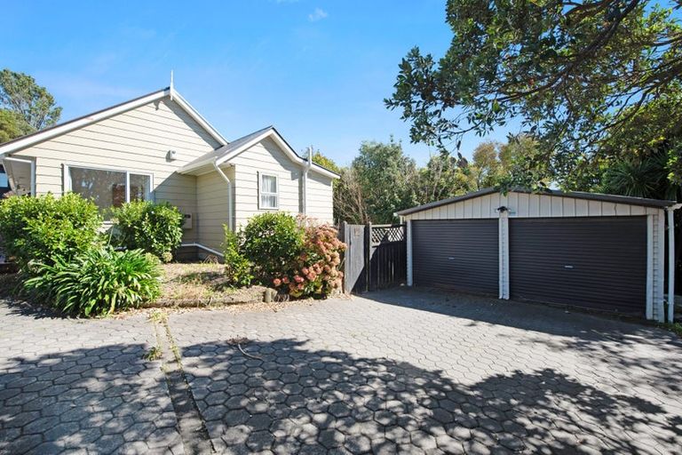 Photo of property in 12 Cambrian Street, Churton Park, Wellington, 6037