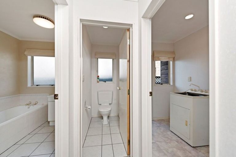 Photo of property in 45 Plateau Heights, Mount Maunganui, 3116