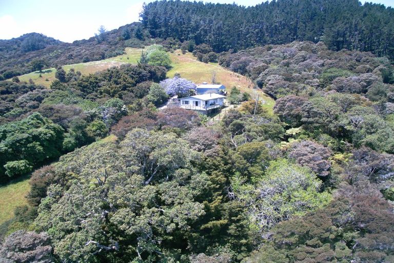 Photo of property in 225 Okura Bay Road, Totara North, Kaeo, 0479