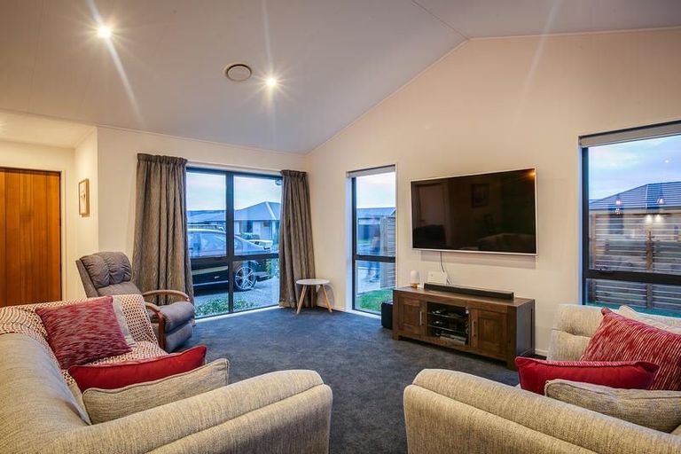 Photo of property in 50 Anderton Crescent, Mosgiel, 9024