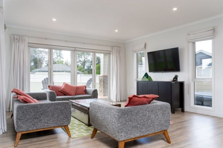 Photo of property in 18 Mervyn Brown Place, Solway, Masterton, 5810