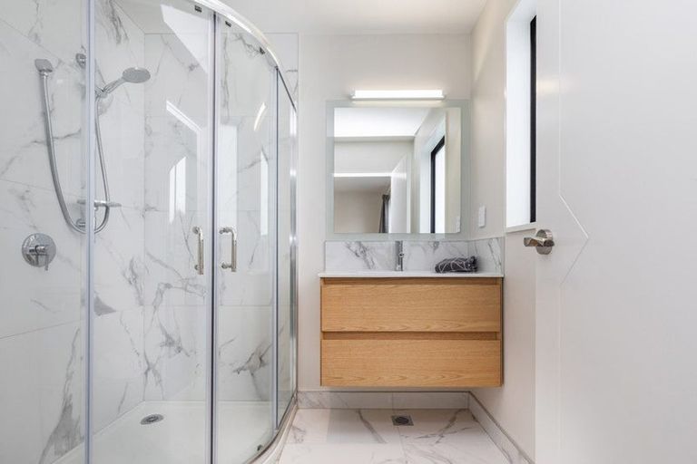 Photo of property in 2/140 Saint Albans Street, St Albans, Christchurch, 8014