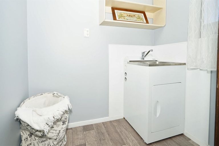 Photo of property in 4 Elmwood Crescent, Pukete, Hamilton, 3200