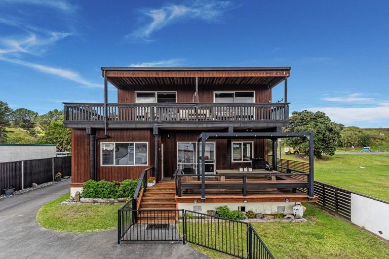 Photo of property in 271 Pohutukawa Avenue, Ohope, 3121