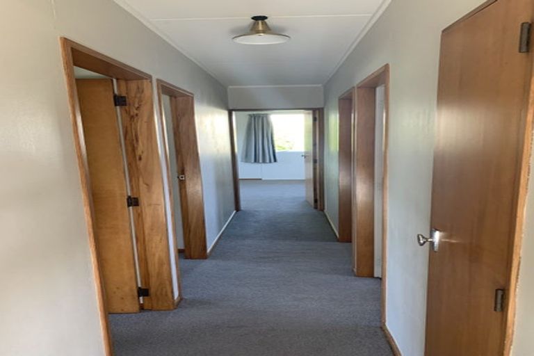 Photo of property in 9a-9b Banks Place, Tawhero, Wanganui, 4501