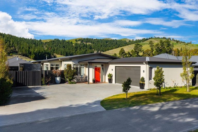 Photo of property in 233 Taylor Pass Road, Witherlea, Blenheim, 7201