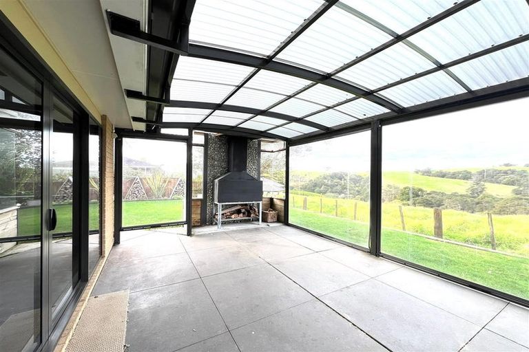 Photo of property in 6 Bendemeer Place, Flat Bush, Auckland, 2016