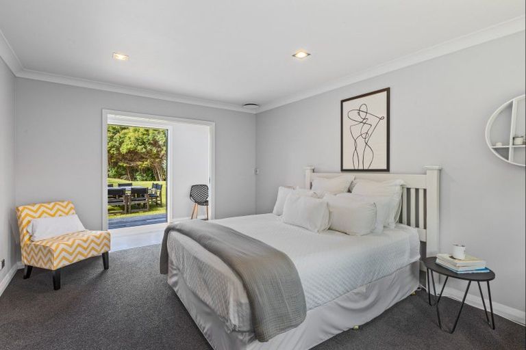 Photo of property in 875 Hibiscus Coast Highway, Waiwera, Orewa, 0994