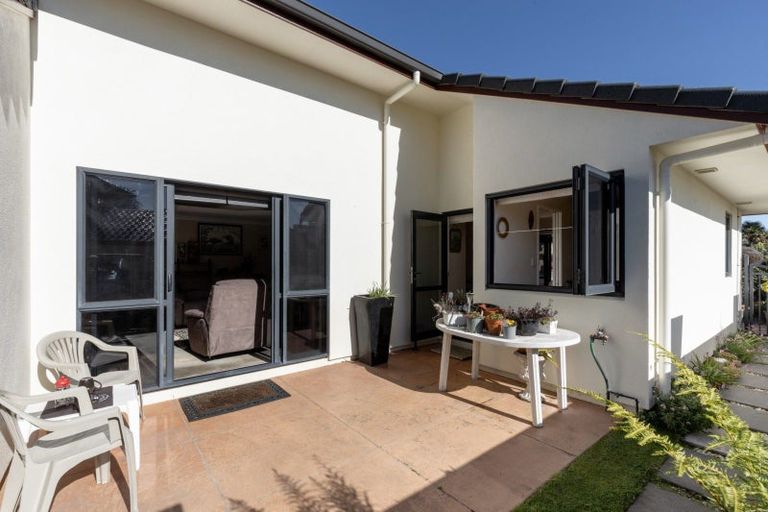 Photo of property in 38 Sanctuary Key, Papamoa Beach, Papamoa, 3118