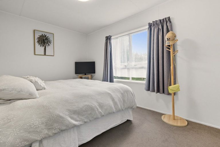 Photo of property in 1/1216 Papamoa Beach Road, Papamoa Beach, Papamoa, 3118