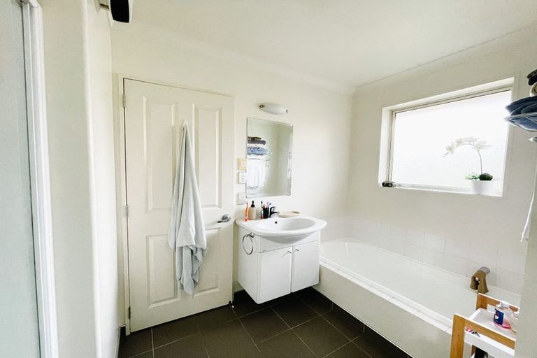 Photo of property in 54a Mackworth Street, Woolston, Christchurch, 8062