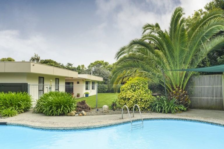 Photo of property in 76 Long Melford Road, Awapuni, Palmerston North, 4412