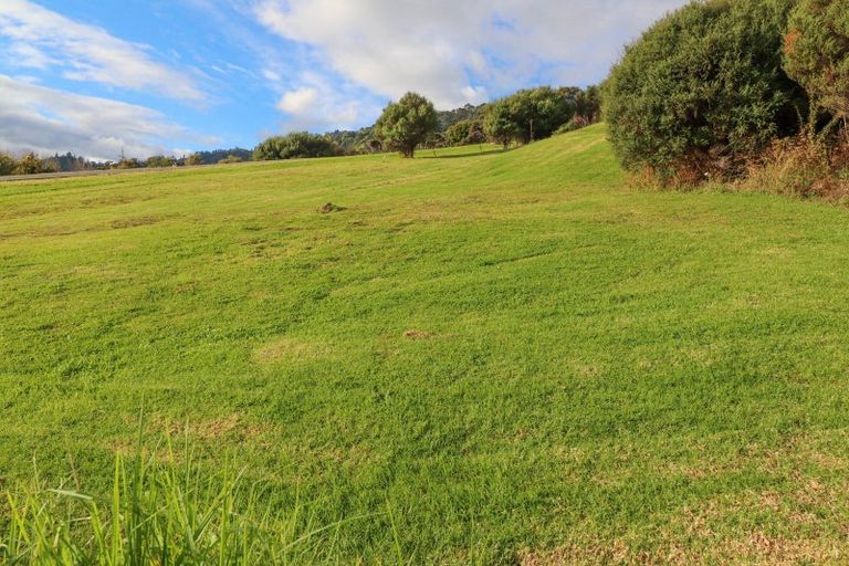 Photo of property in 12 Ngarimu Heights Row, Ngarimu Bay, Thames, 3575
