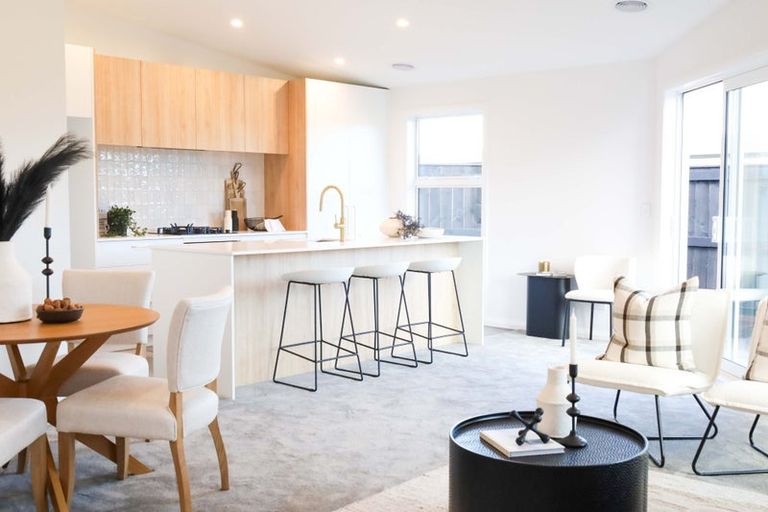 Photo of property in 92 Freedom Drive, Kelvin Grove, Palmerston North, 4470