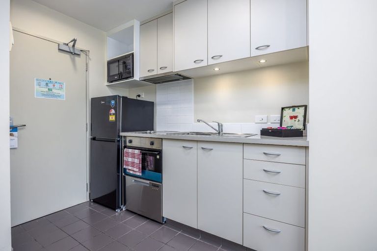 Photo of property in Proximity Apartments, 410/17 Osterley Way, Manukau, Auckland, 2104