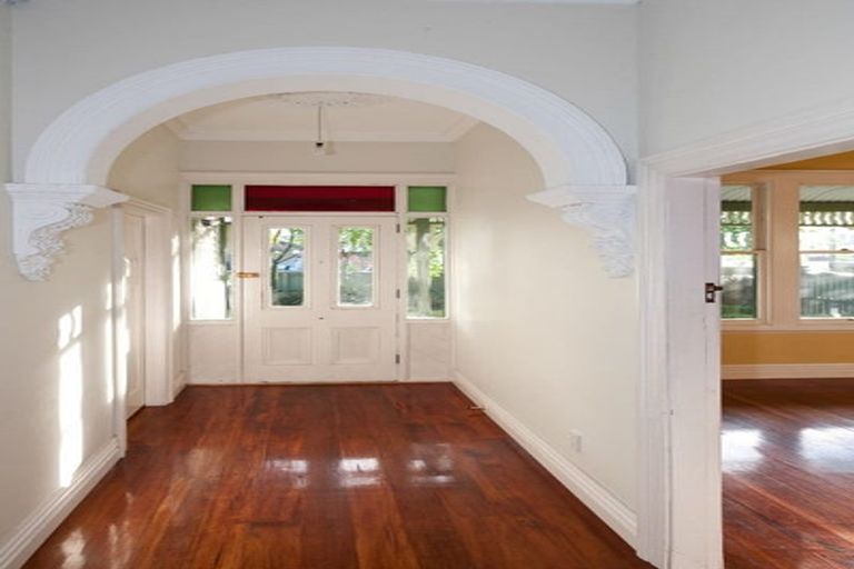 Photo of property in 44 Oxley Avenue, St Albans, Christchurch, 8014