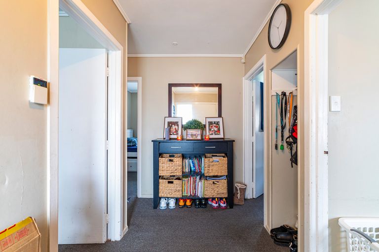 Photo of property in 35 Wymondley Road, Otara, Auckland, 2025