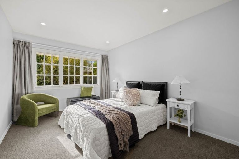Photo of property in 2/75 Garreg Road, Bryndwr, Christchurch, 8052