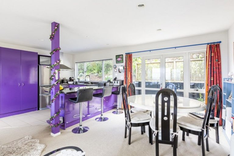 Photo of property in 2/491 Whangaparaoa Road, Stanmore Bay, Whangaparaoa, 0932