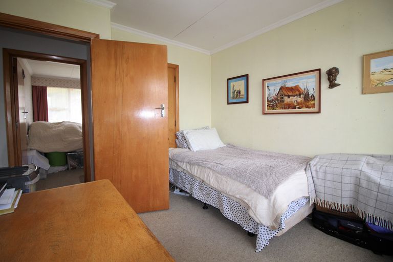 Photo of property in 1 Kerry Street, Alexandra, 9320