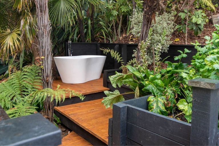 Photo of property in 60 Rue Balguerie, Akaroa, 7520