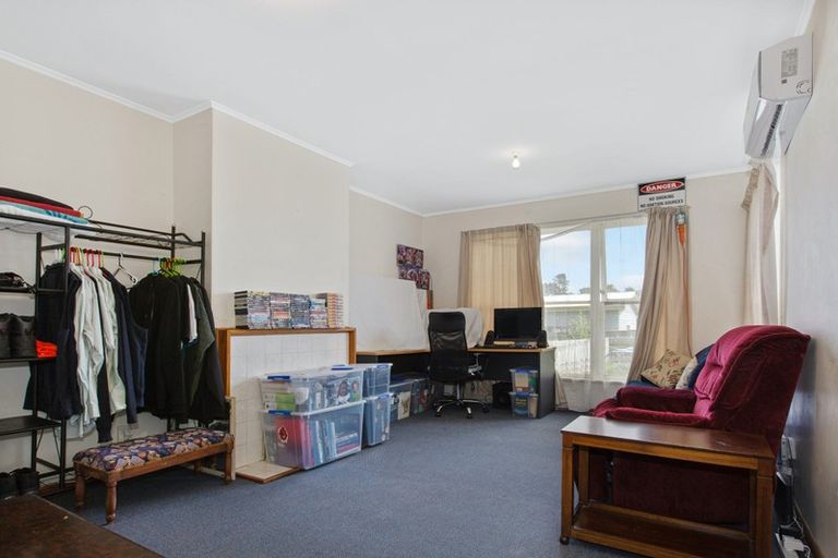 Photo of property in 39-41 Westmeath Street, Waitangirua, Porirua, 5024