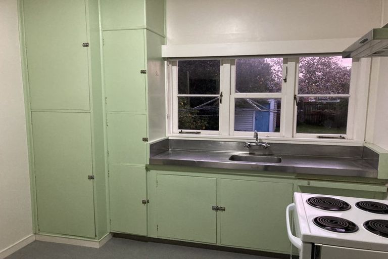 Photo of property in 160 Cook Street, West End, Palmerston North, 4410