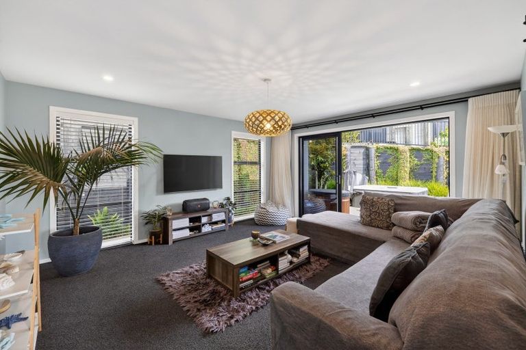 Photo of property in 14 Hayward Place, Ohauiti, Tauranga, 3112