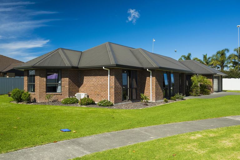 Photo of property in 14 Sterling Park, Lytton West, Gisborne, 4010