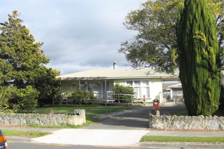 Photo of property in 31 Shackleton Street, Maraenui, Napier, 4110