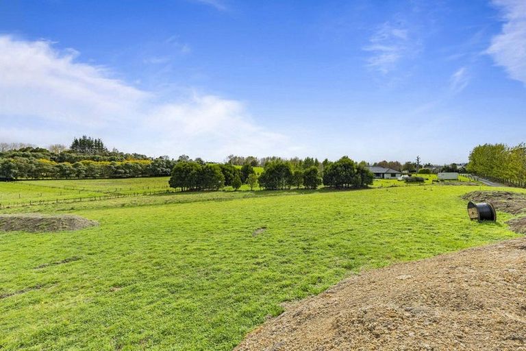 Photo of property in 166h Postman Road, Dairy Flat, 0794