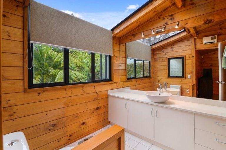 Photo of property in 11 Janet Place, Lynmore, Rotorua, 3010