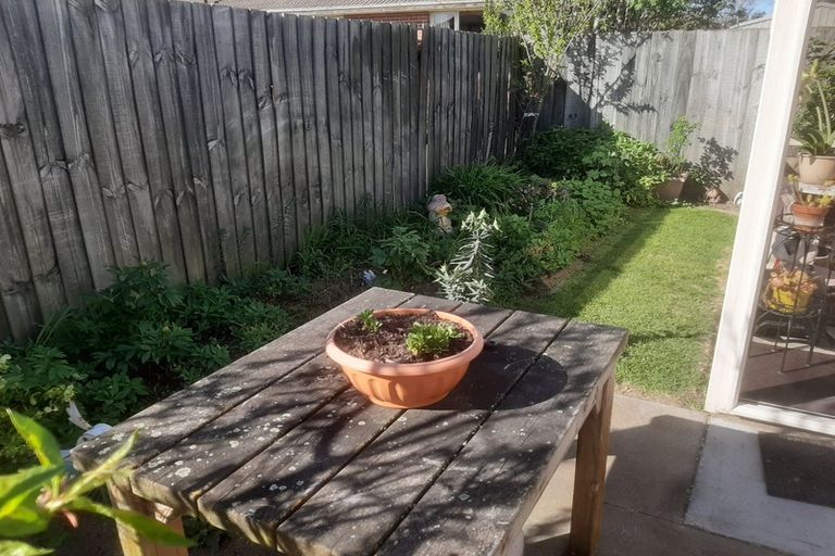 Photo of property in 23 Suva Street, Upper Riccarton, Christchurch, 8041