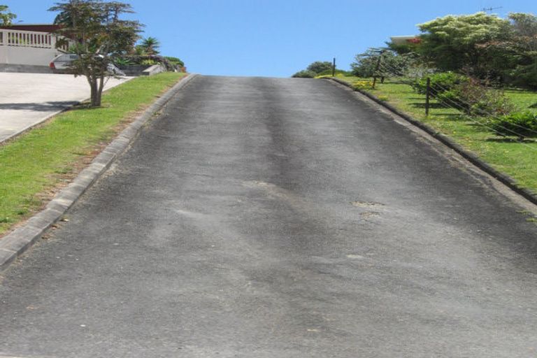 Photo of property in 19 Stratford Drive, Cable Bay, 0420