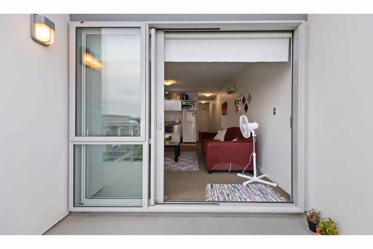 Photo of property in 16/20 Stanmore Road, Phillipstown, Christchurch, 8011