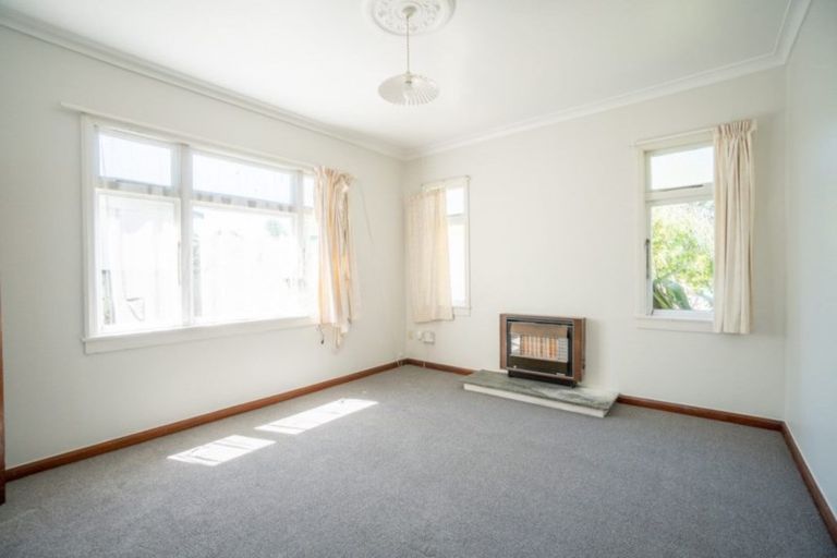 Photo of property in 35a Alfred Street, Roslyn, Palmerston North, 4414