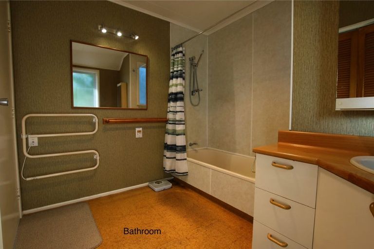 Photo of property in 29 Cornwall Street, Brooklands, New Plymouth, 4310