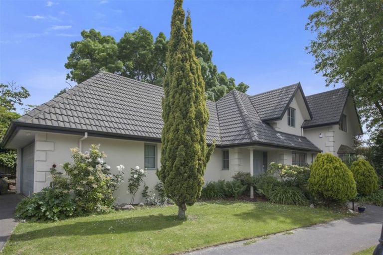 Photo of property in 2c Chislehurst Place, Bryndwr, Christchurch, 8052