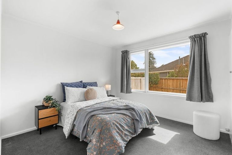 Photo of property in 11 Palmside Street, Somerfield, Christchurch, 8024