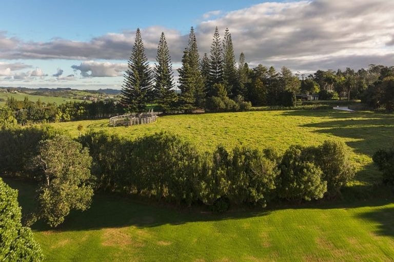 Photo of property in 404 Tara Road, Mangawhai, Kaiwaka, 0573