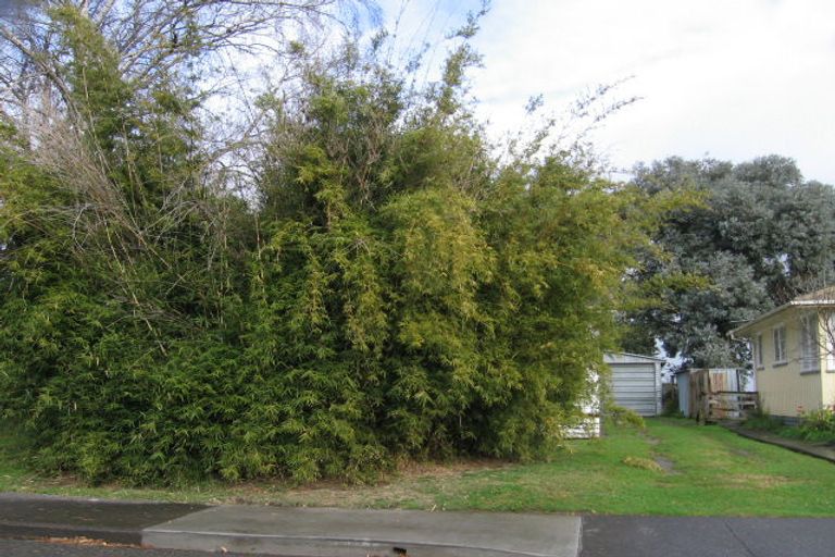 Photo of property in 708 Huia Street, Camberley, Hastings, 4120