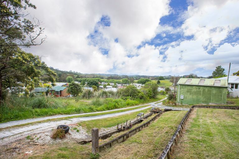Photo of property in 17 Coronation Street, Wellsford, 0974