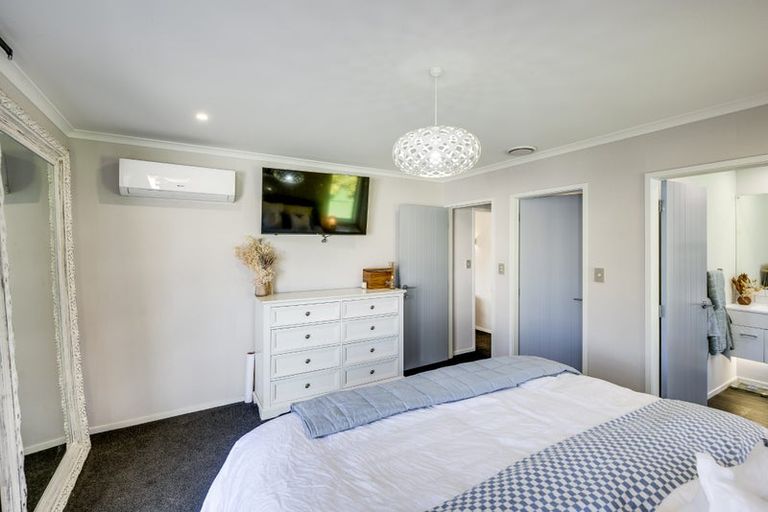 Photo of property in 38a Warwick Crescent, Taradale, Napier, 4112