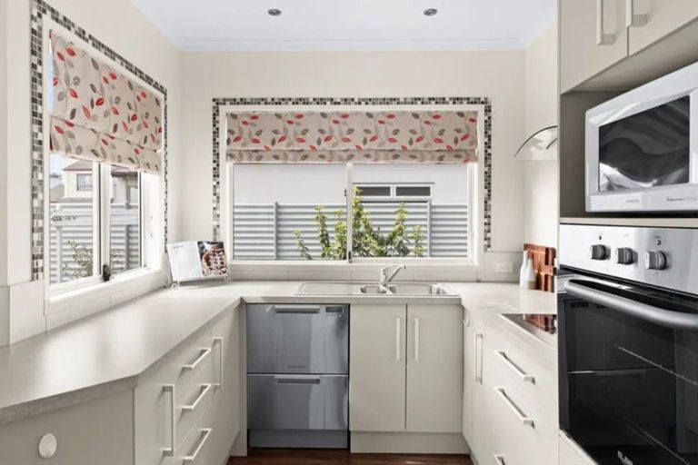 Photo of property in 8b Nelson Crescent, Napier South, Napier, 4110