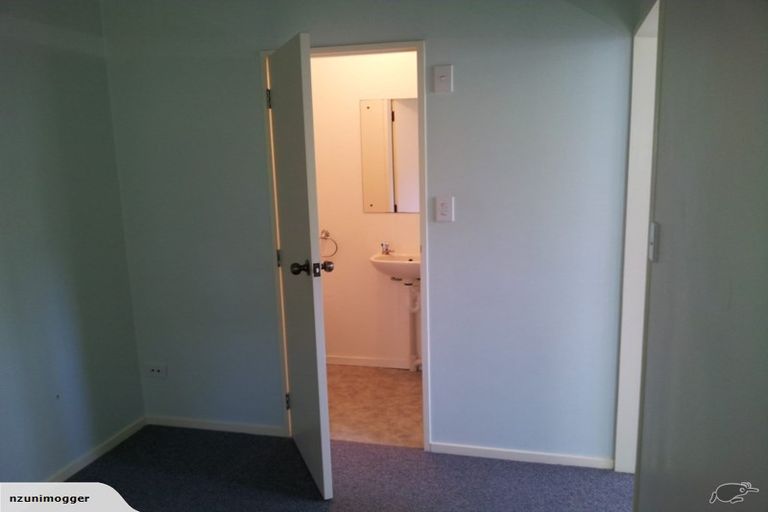 Photo of property in 20 Woodland Road, Johnsonville, Wellington, 6037