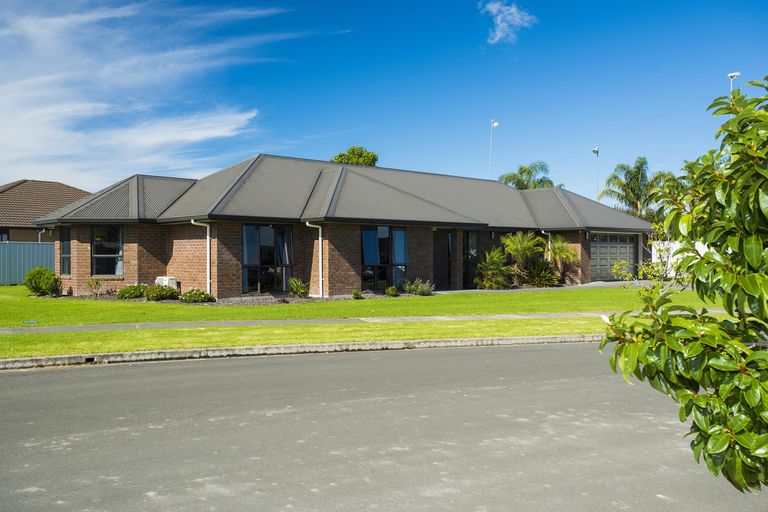 Photo of property in 14 Sterling Park, Lytton West, Gisborne, 4010