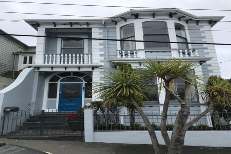 Photo of property in 37 Hall Street, Newtown, Wellington, 6021