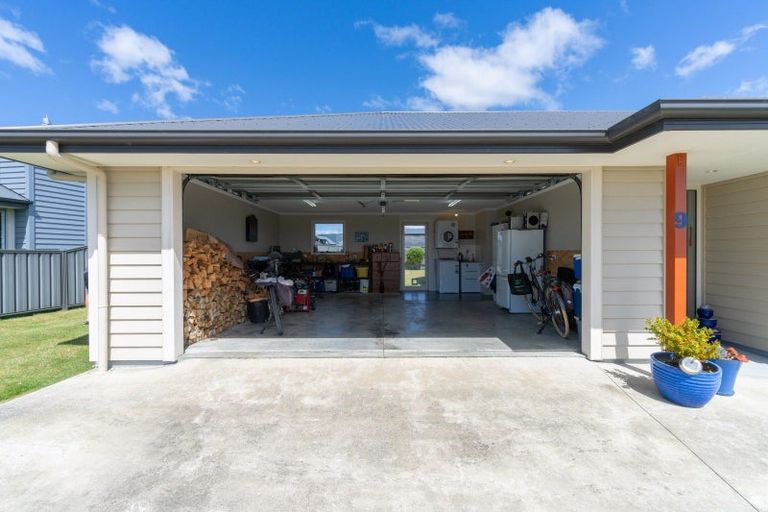 Photo of property in 9 Hidden Lakes Avenue, Te Anau, 9600