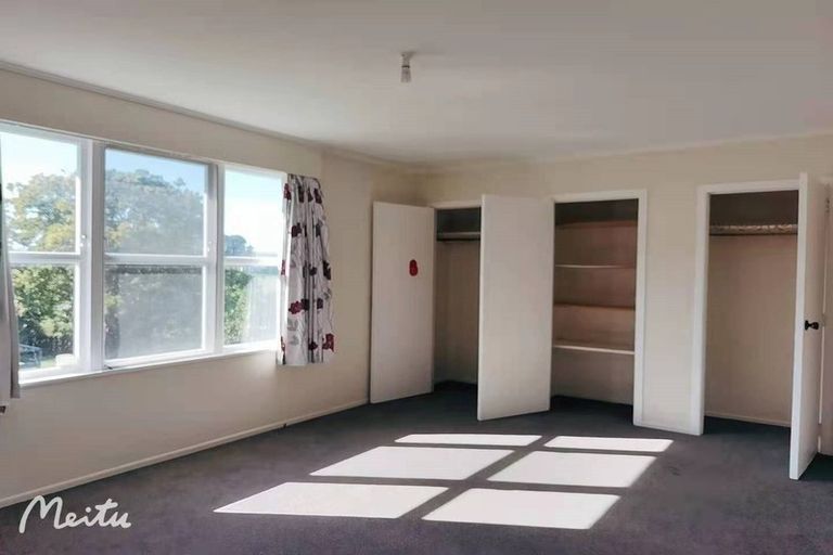 Photo of property in 25 Mcquarrie Avenue, Wattle Downs, Auckland, 2103