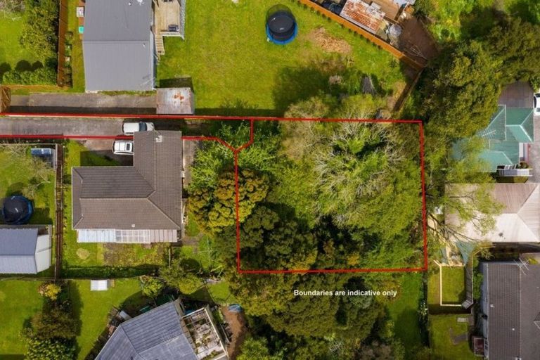 Photo of property in 2/34 Hobby Avenue, Birkdale, Auckland, 0626